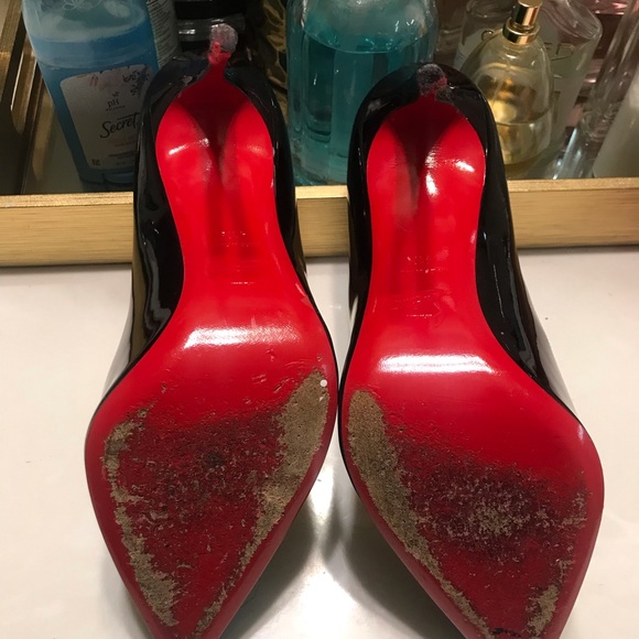 Christian Louboutin - Picture 3 of 3